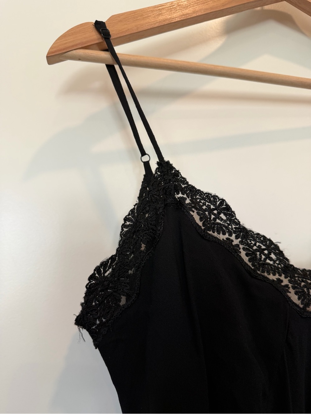 Cache Y2K 100% Silk Slip Dress Black Floral Embroidered Asymmetrical Hem Size M - Picture 5 of 14